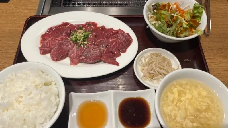 肉类和清酒