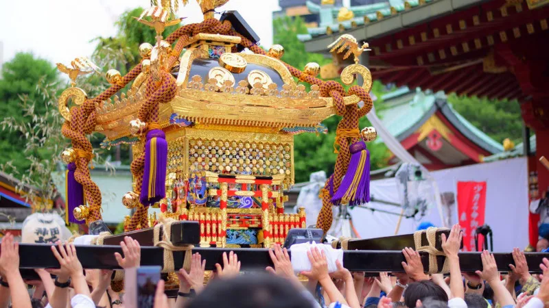 神田节(5 月 15 日在东京神田明神社举行)