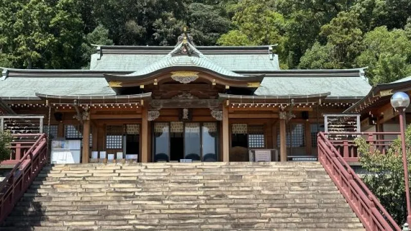 Jinsai Taisha Shrine Suwa Shrine