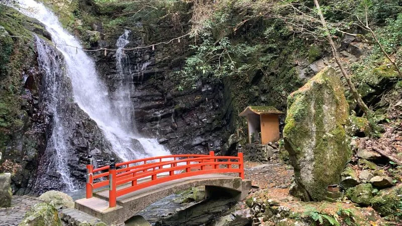 Inumiyama Shichibakuji Temple