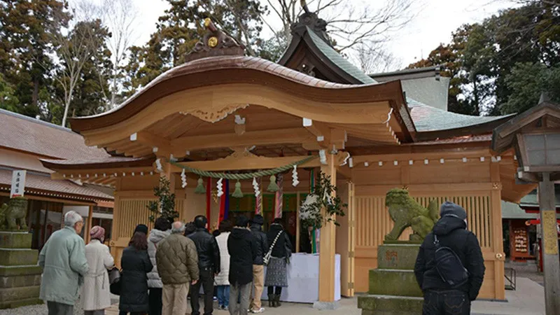 Shrines with strong luck to win