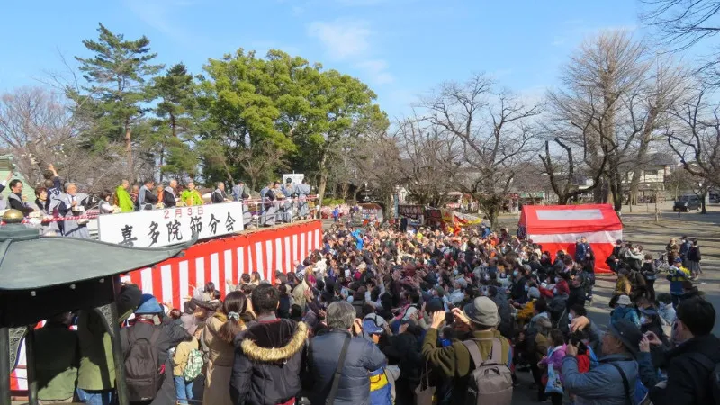 Bean-throwing calls are made in honor of the ogres, calling out the phrase "Fukuro wa uchi "