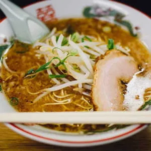 京都最好的七家拉面店，让拉面行家也为之倾倒。