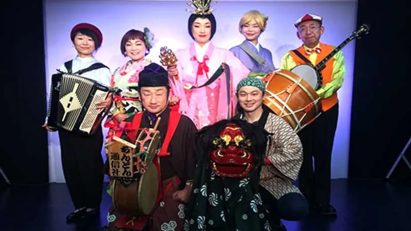 あべのハルカスで公演している「林幸治郎のちんどん演芸館」でちんどん屋を見てみよう！