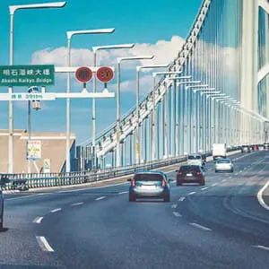 兵库县淡路岛地区的6个旅游景点，在岛上玩耍。