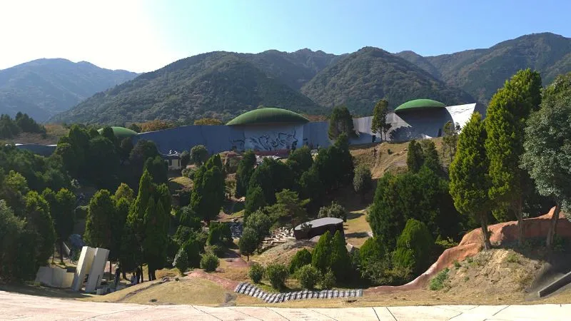 アートを体感せよ！岐阜県・養老天命反転地の楽しみ方