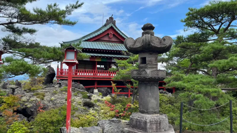 [Nagano ]Receive the power of nature - Asamayama Onishidashien