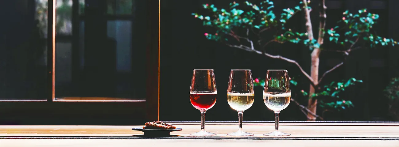 Enjoy scenic vineyards and 3 exquisite wines at the oldest winery in west Japan