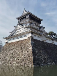 Kitakyushu: Kokura Castle and Garden Guided Tour