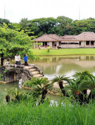 Okinawa: Shikinaen Royal Garden Guided Tour – UNESCO Site