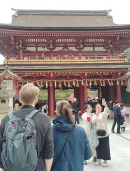 Fukuoka: Round-Trip Dazaifu Shrine Tour from Hakata