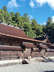Wakayama: Legends and Purification at Kumano Hongu Shrine