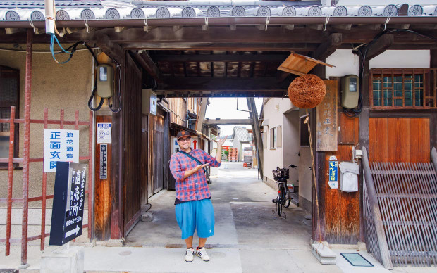 大阪最古の酒蔵「浪花酒造」で日本酒の製造見学体験とテイスティング