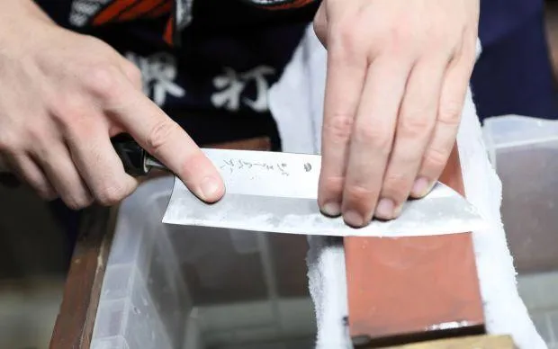 体验和式料理刀制作和日本料理！接触堺的饮食文化体验