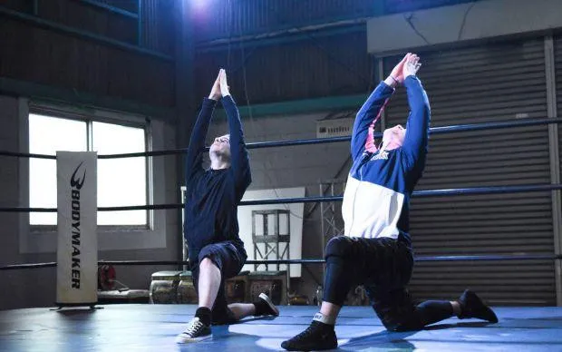 和大阪受歡迎的摔角選手決鬥⁉ 職業摔角體驗！