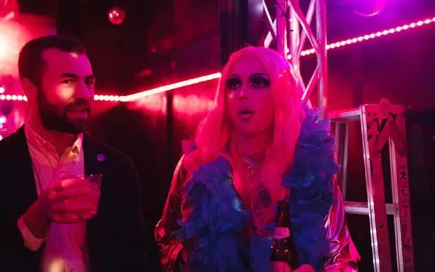 드래그 퀸과 함께 게이바 체험!