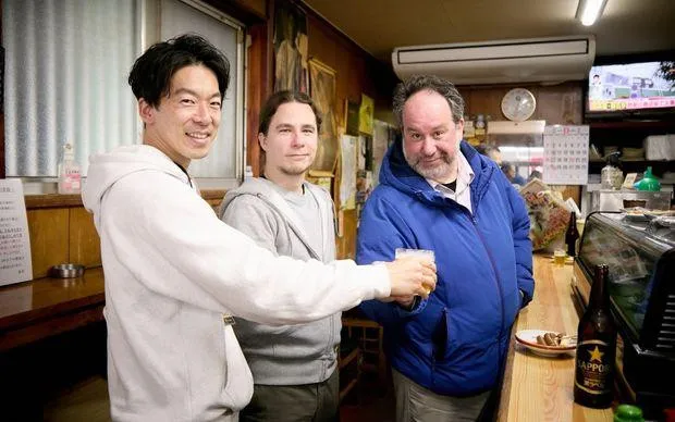 尼崎怀旧之旅～沉醉于昭和怀旧白日饮酒×赛艇体验！～