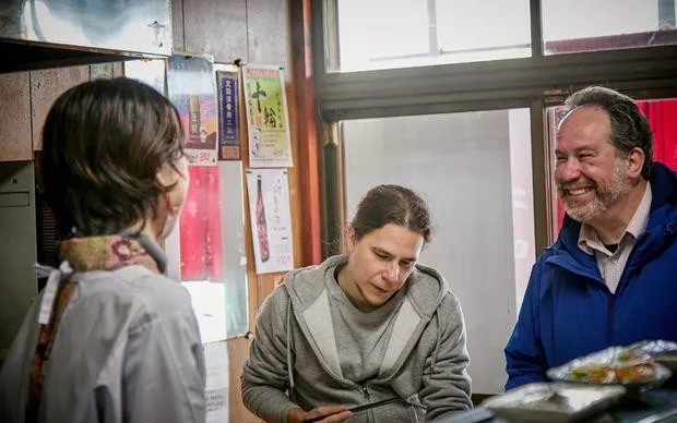 尼崎怀旧之旅～沉醉于昭和怀旧白日饮酒×赛艇体验！～