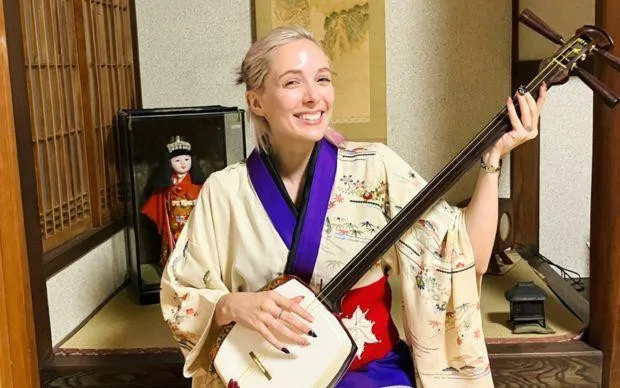 Traditional Japanese Instrument, Shamisen, Lesson and Performance with a Former Geisha.