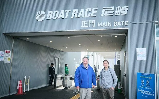 尼崎怀旧之旅～沉醉于昭和怀旧白日饮酒×赛艇体验！～