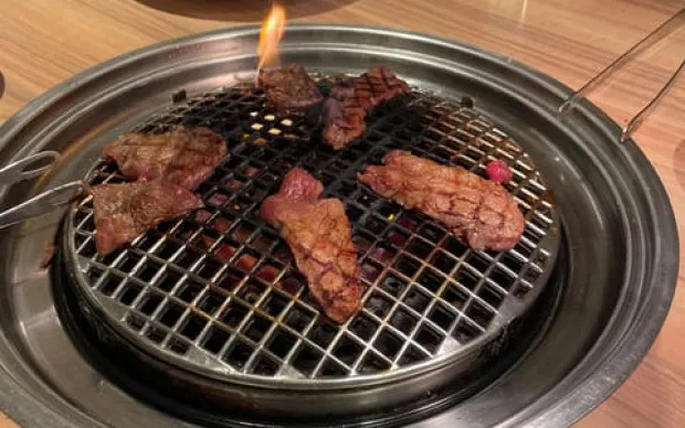 Osaka: Umeda Barhopping - Tailored Stops in 2 Hours