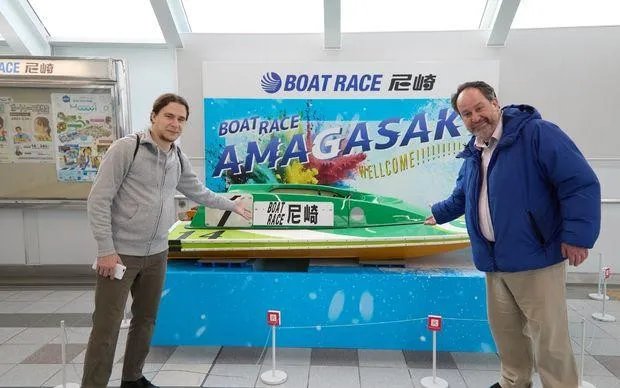 尼崎怀旧之旅～沉醉于昭和怀旧白日饮酒×赛艇体验！～