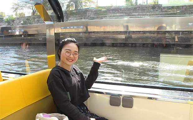 The first cruise you should board in Osaka, the iconic Aqualiner! 