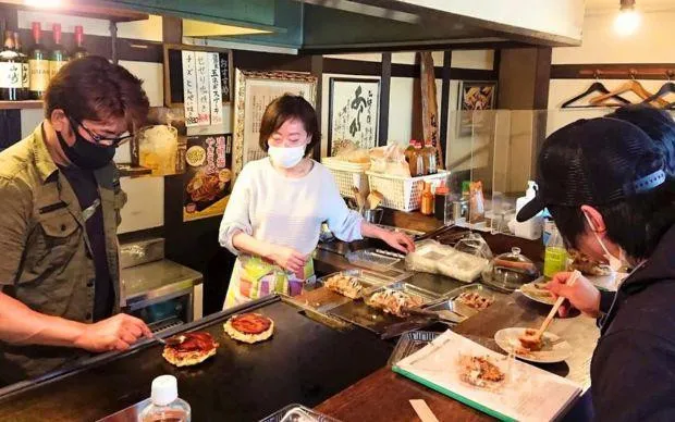 专家指导「大阪烧」「章鱼烧」料理体验教室