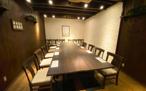 河内ワイン贅沢ペアリングツアー ～和牛フルコースとともに～