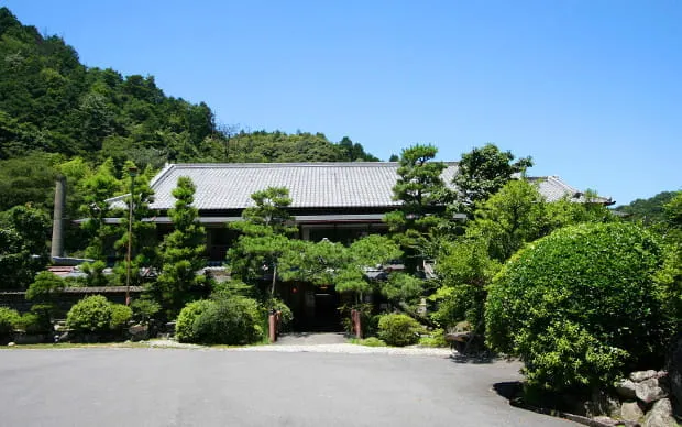 [日式旅馆] 温泉入浴・怀石料理・茶道体验