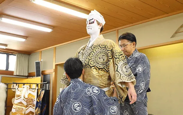 体验歌舞伎「连狮子」，成为万兽之王！！