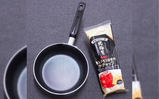 Learn directly from an experienced omurice chef at a famous restaurant!
