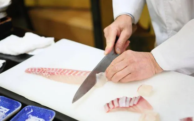 体验和式料理刀制作和日本料理！接触堺的饮食文化体验