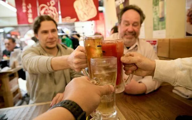 尼崎怀旧之旅～沉醉于昭和怀旧白日饮酒×赛艇体验！～