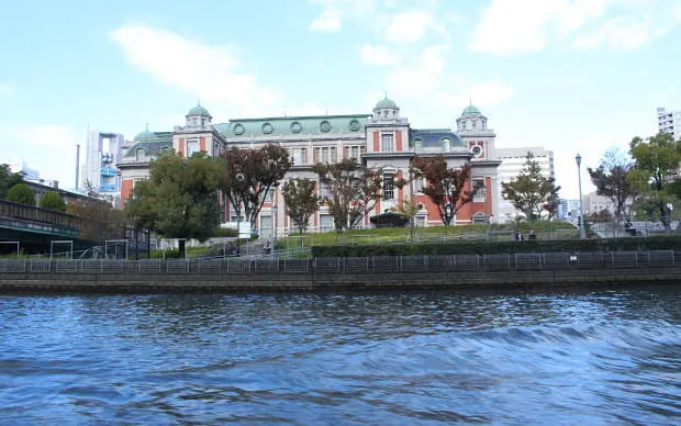 The first cruise you should board in Osaka, the iconic Aqualiner! 