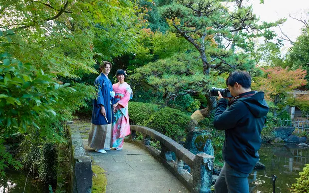 A special photo tour with authentic Japanese kimonos in Kishiwada