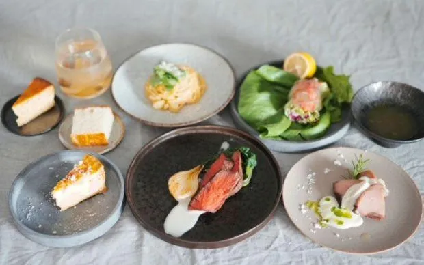 河内ワイン贅沢ペアリングツアー ～和牛フルコースとともに～