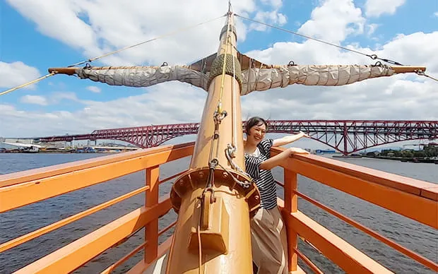 搭乘觀光船聖瑪麗亞號能欣賞令人讚嘆的大阪港風景