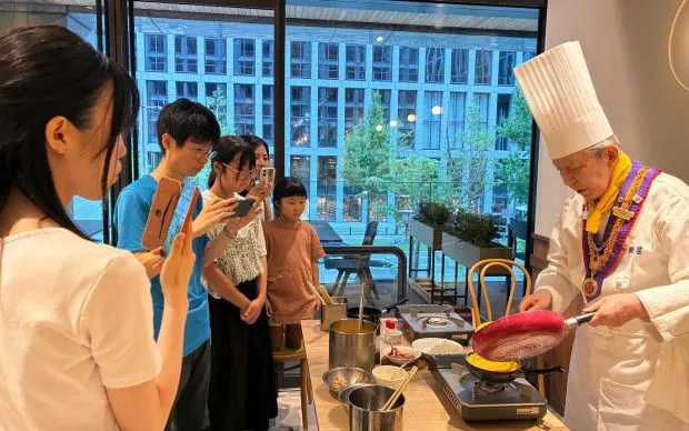 熟練シェフ直伝！名店でオムライス作り体験