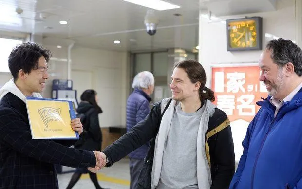 尼崎怀旧之旅～沉醉于昭和怀旧白日饮酒×赛艇体验！～