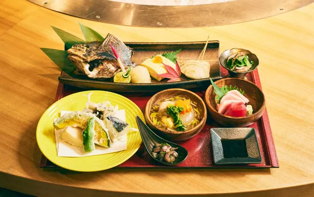 Special course combining local Osaka vegetables with rare and exquisite tuna