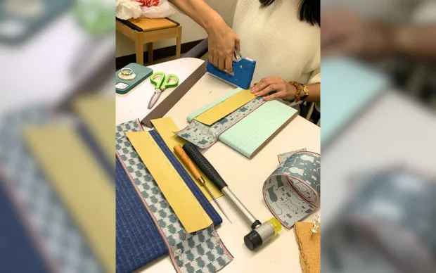 Mini tatami making experience with tumulus-themed rim