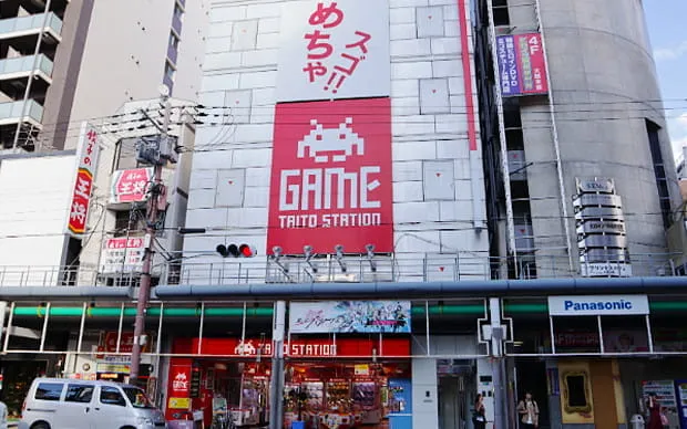 OTAKU Culture Walking Tour in Namba