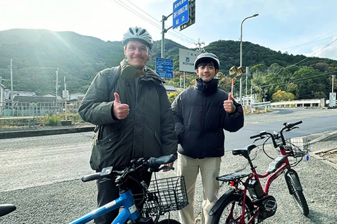 Scenic cycling tour through majestic nature#4