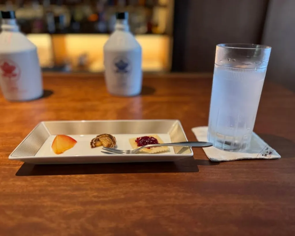 Nara: Private 2-Hour Bar Hopping & Local Drinks Tour#4