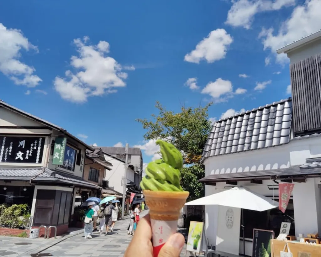 Kyoto: Enjoy Byodoin Temple and Tea Sweets - 90 Min Tour#2