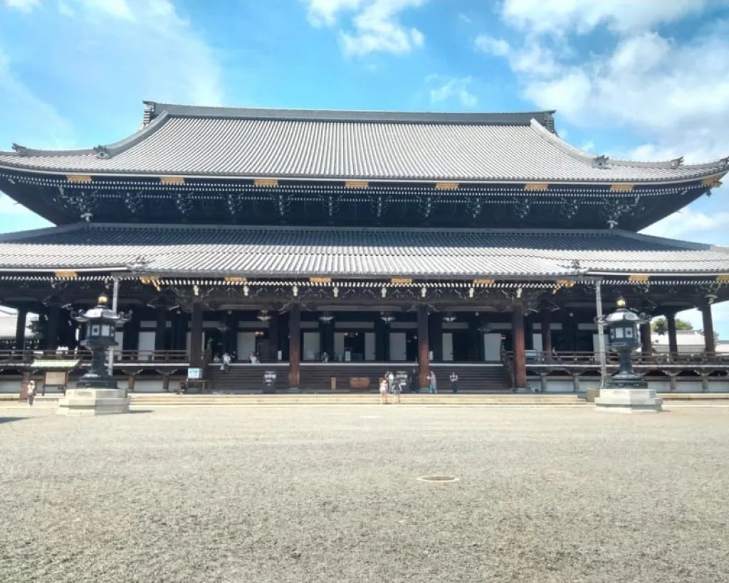 Kyoto: Discover Every Bit of Higashi Honganji Temple, 1.5 h#5