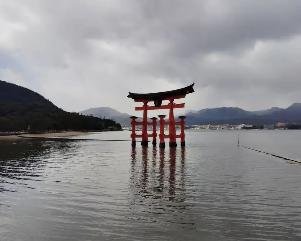 Hiroshima: Itsukushima Shrine and Miyajima Summit Tour#5