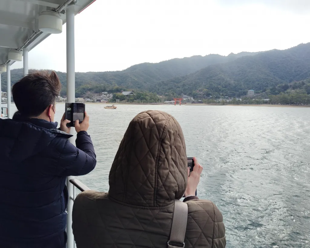 Itsukushima Shrine: Guided Tour with a Local#2