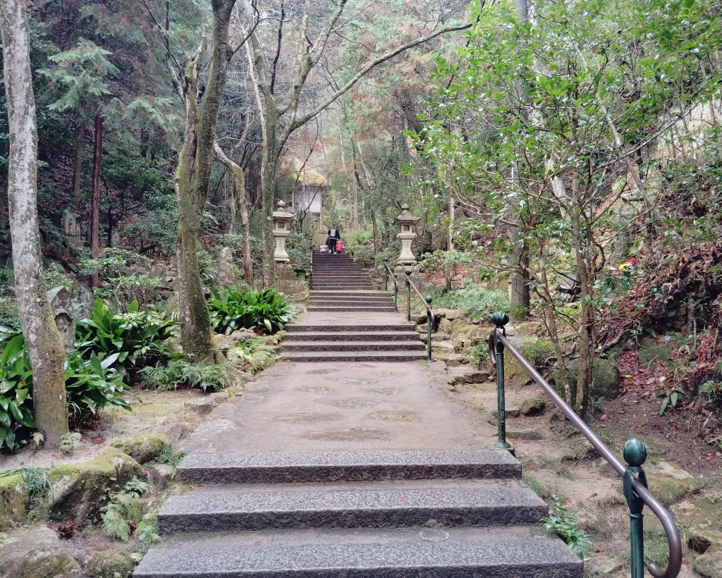 Hiroshima: Mitaki-ji Temple Guided Tour 1.5h#5